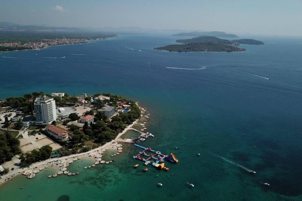 Royal Platinum Studio Apartment Vodice Exterior photo